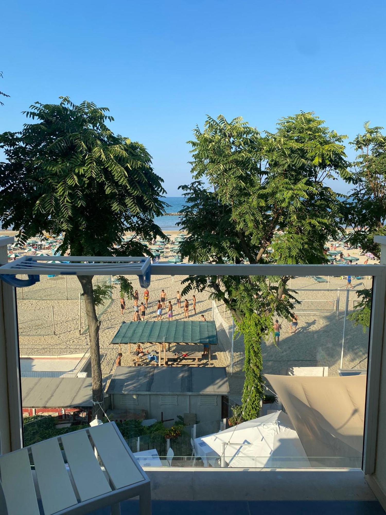 Marina Beach Residence Rimini Exterior foto